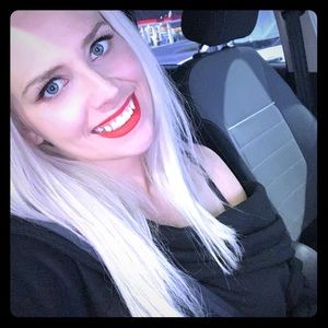 Meet your Posher, Nichoel